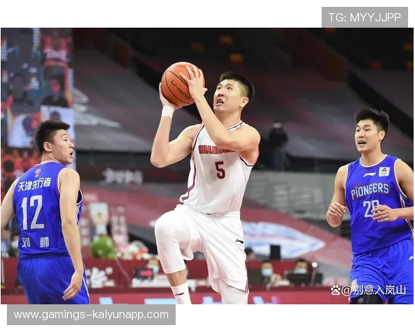 王薪凯远距离射穿福建防线